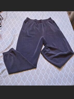 Victoria's Secret Charcoal Sweatpants - Gray